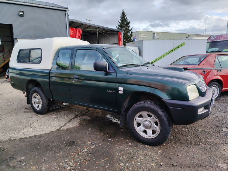 Pick-up d'occasion 4 x 4