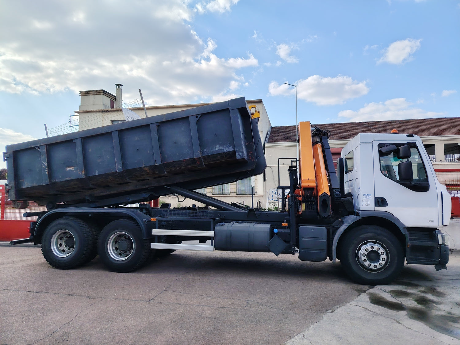 Location camion poids lourd