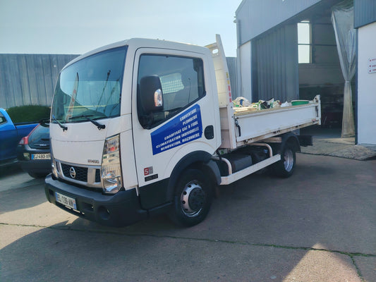 Camion Nissan cabstar nt 300 euro 6 diesel benne basculante cabreta